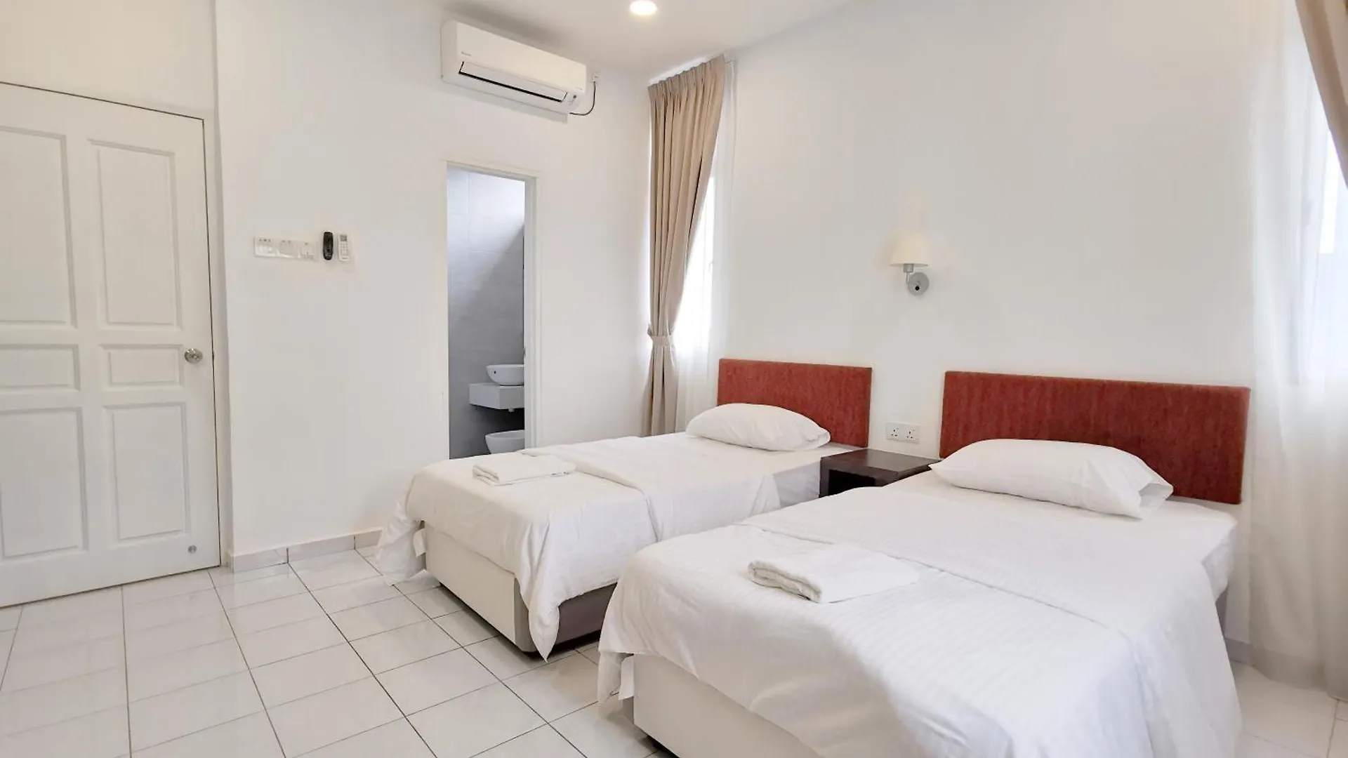 Apartament 3 Concordia @ Gurney George Town