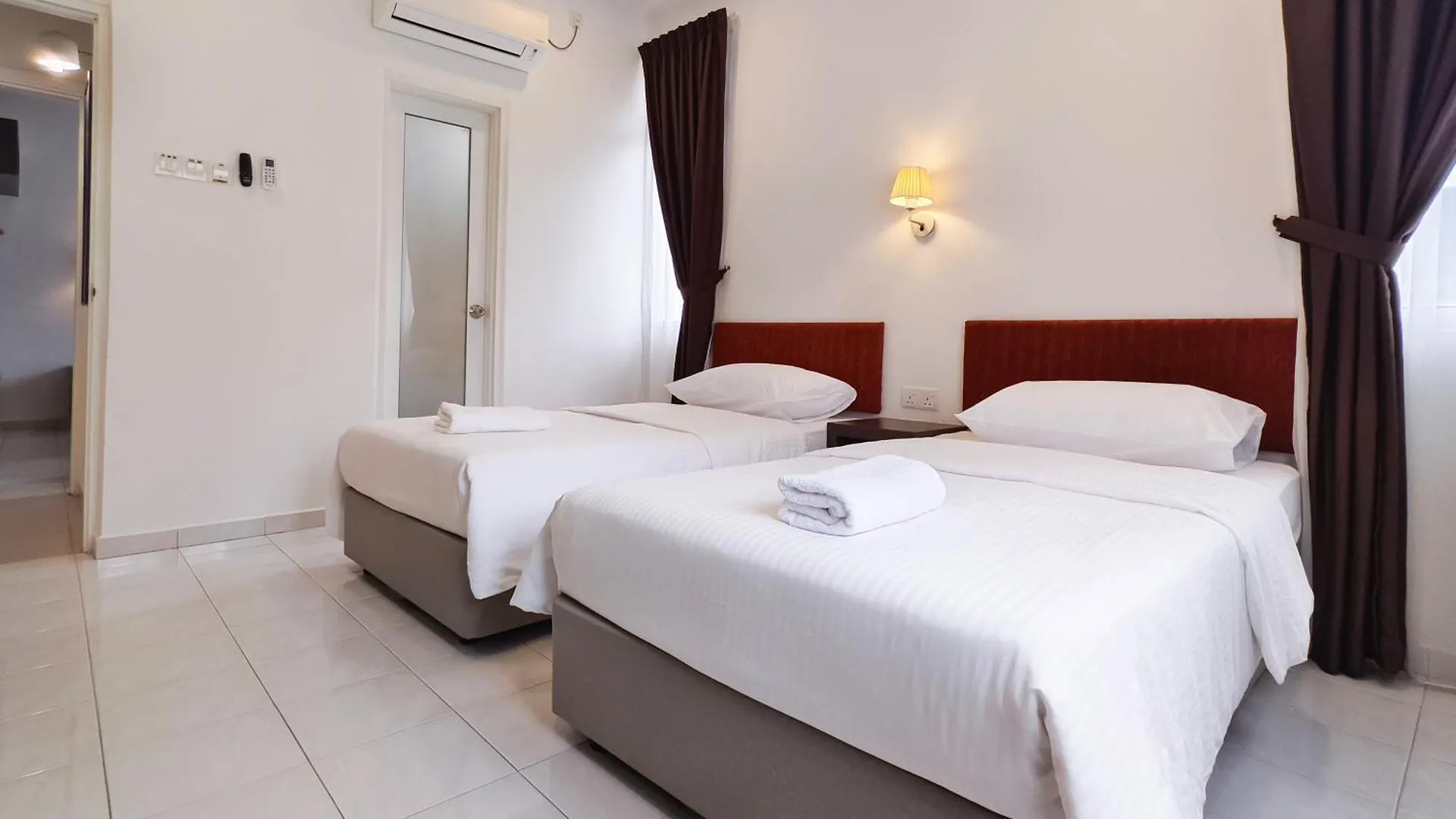 Apartament 3 Concordia @ Gurney George Town