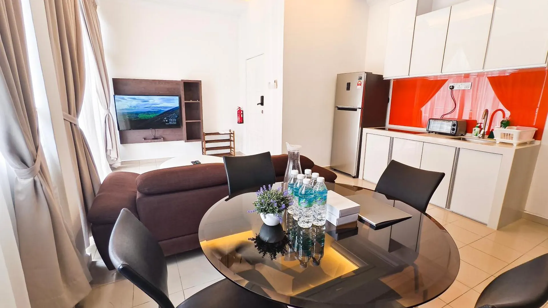 Apartament 3 Concordia @ Gurney George Town