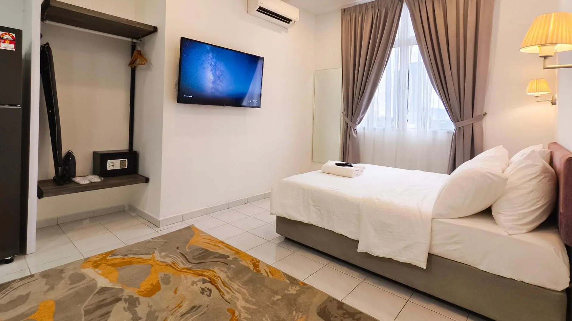Apartament 3 Concordia @ Gurney George Town