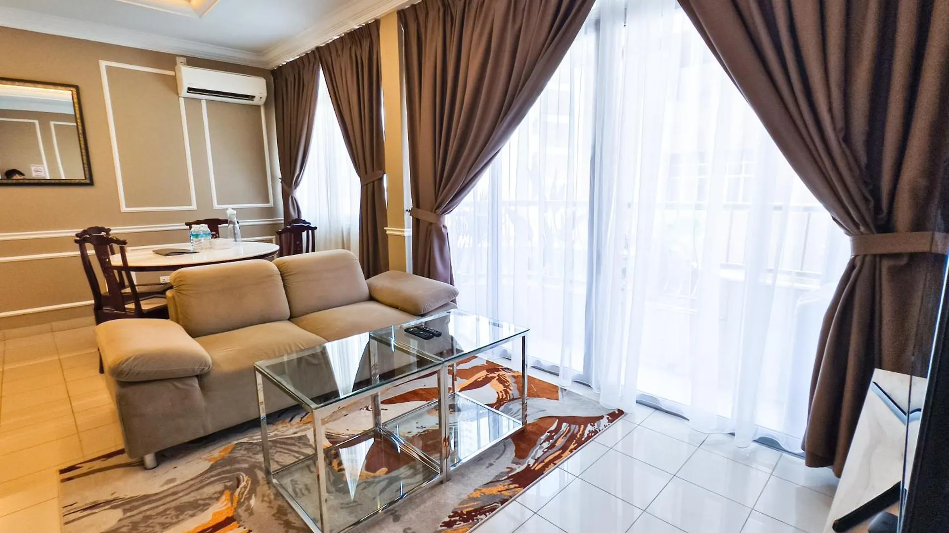 Apartament 3 Concordia @ Gurney George Town