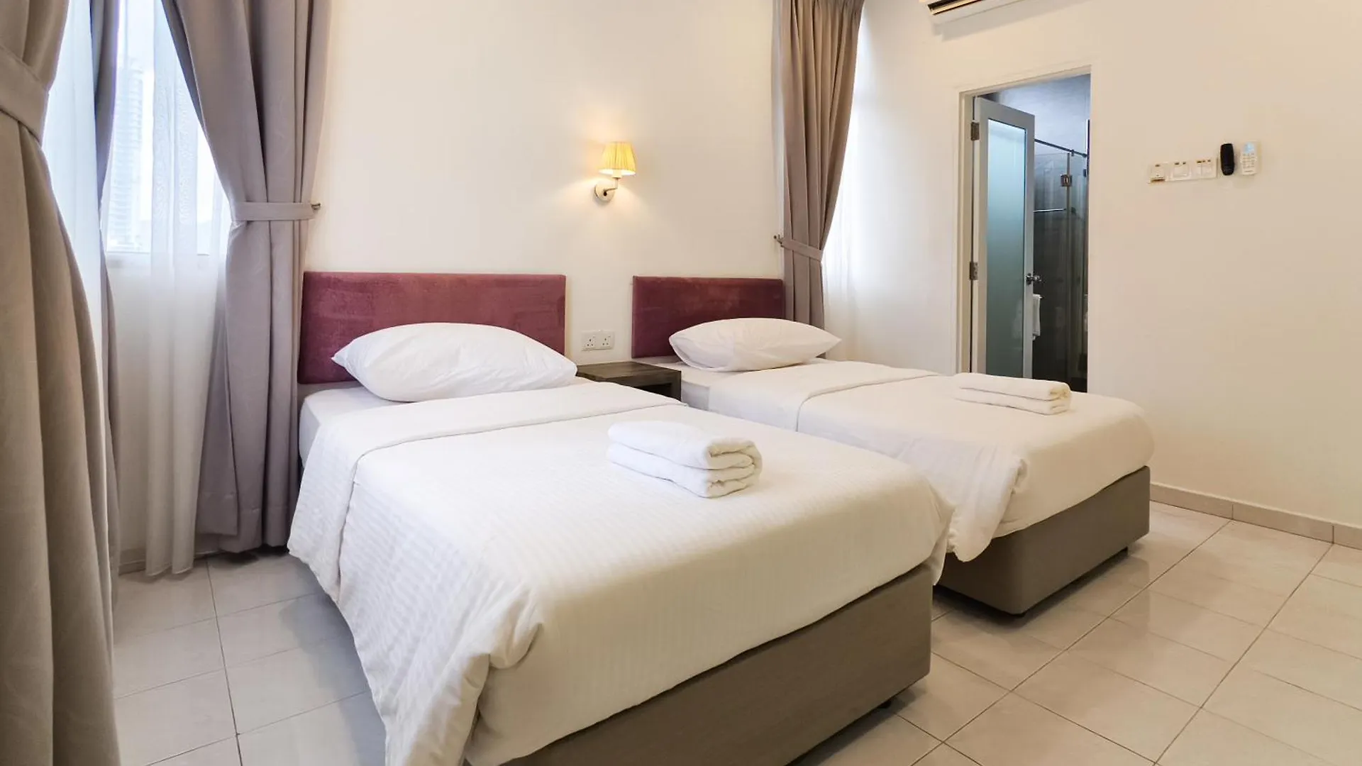 Apartament 3 Concordia @ Gurney George Town