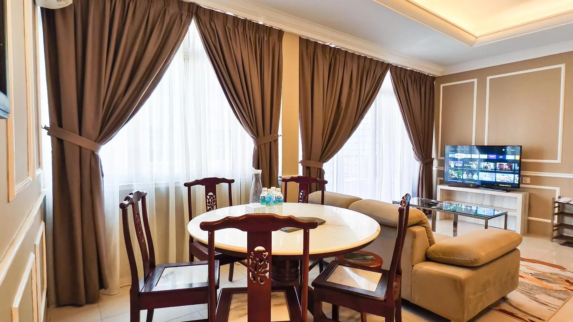 Apartament 3 Concordia @ Gurney George Town